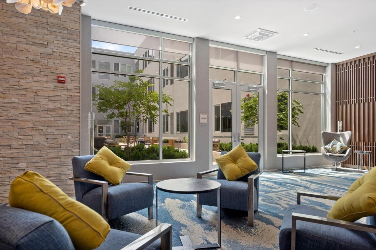 מלון Element Hampton Peninsula Town Center מראה חיצוני תמונה