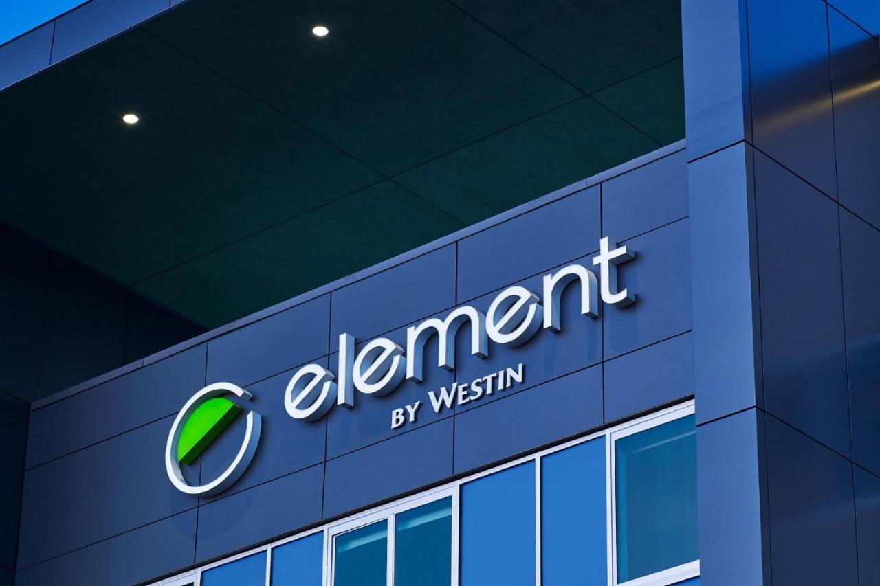מלון Element Hampton Peninsula Town Center מראה חיצוני תמונה