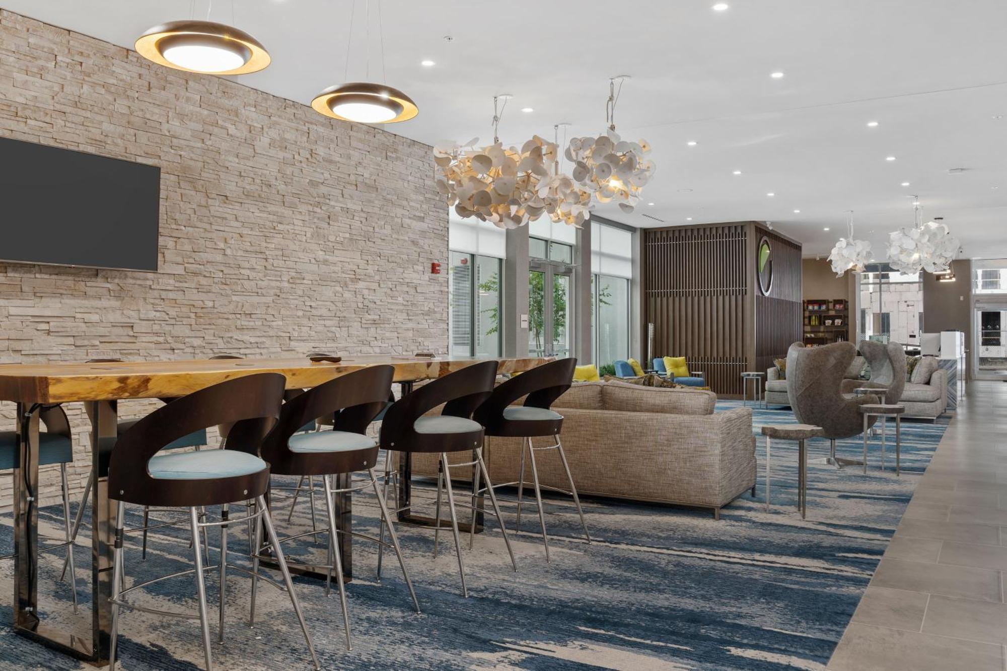 מלון Element Hampton Peninsula Town Center מראה חיצוני תמונה