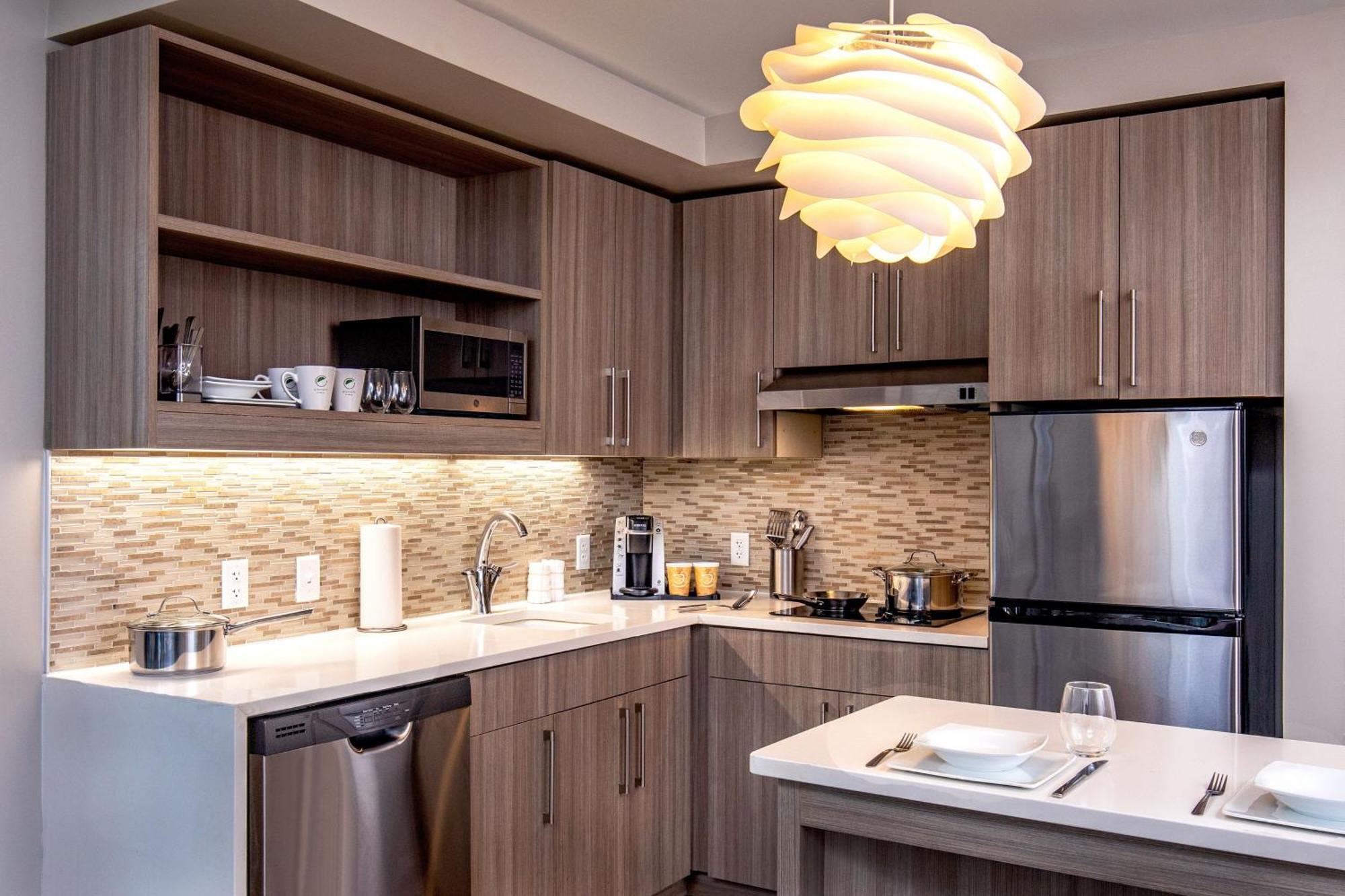 מלון Element Hampton Peninsula Town Center מראה חיצוני תמונה