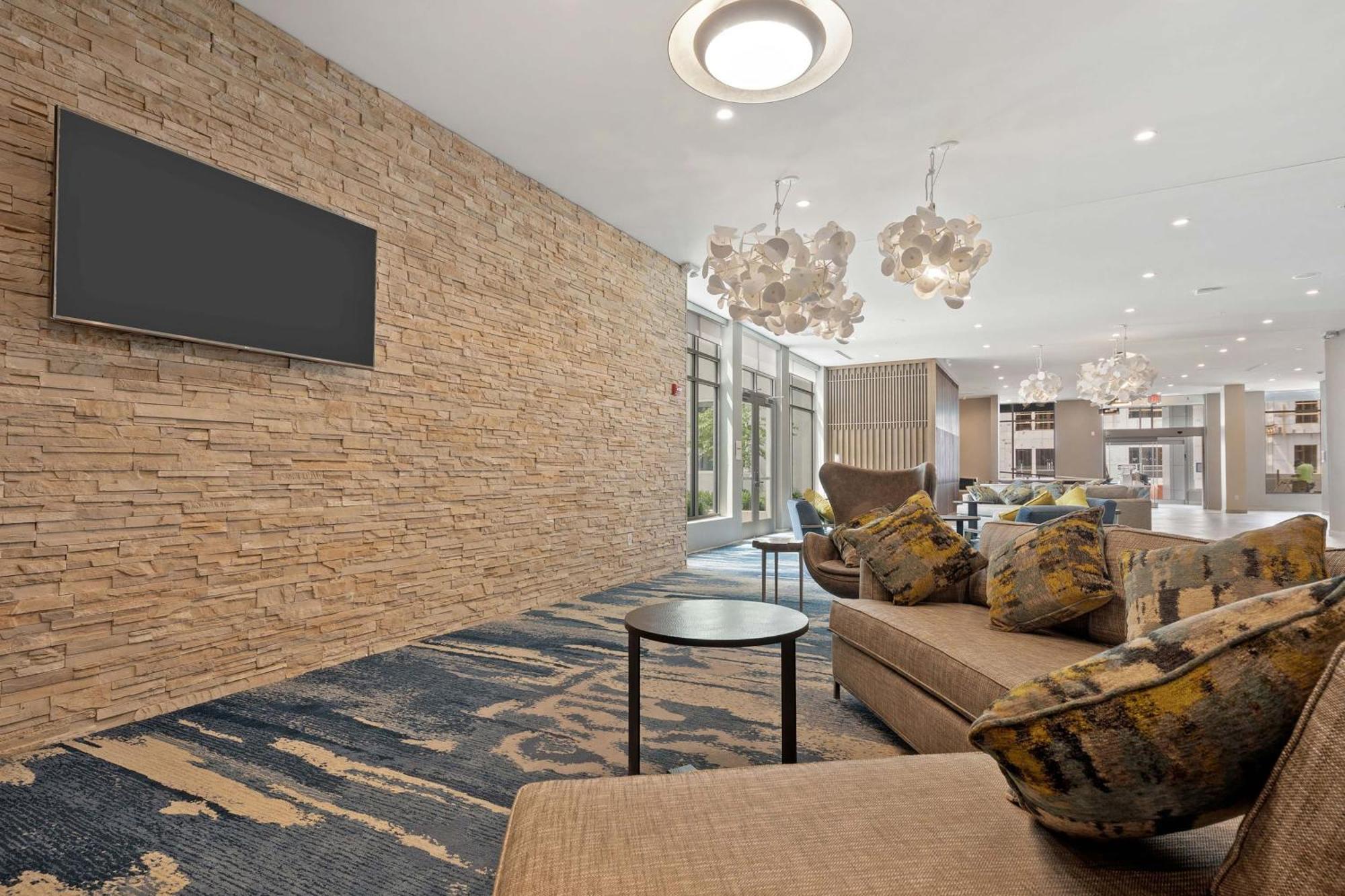 מלון Element Hampton Peninsula Town Center מראה חיצוני תמונה